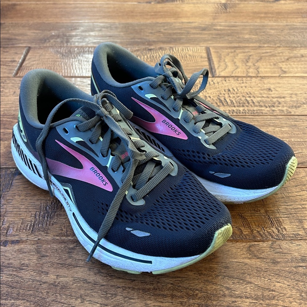 Brooks Adrenaline GTS 23 Cushioned Road Running Shoes Black Gunmetal Size 7.5 - Picture 3 of 10